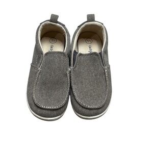 Boys Cat and Jack suede slip slip on shoes size 11